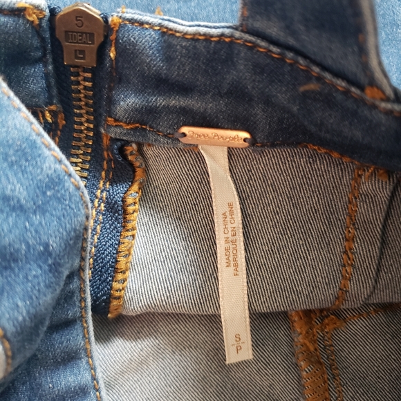 CUTE Free people Denim overall skirt dress - Picture 3 of 3